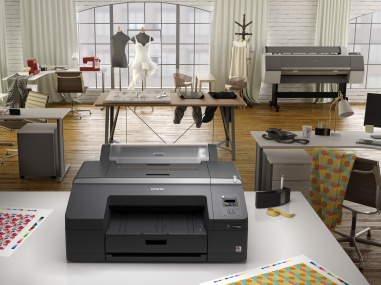 Epson представляет универсальный принтер с точностью попадания в цвет до 99%